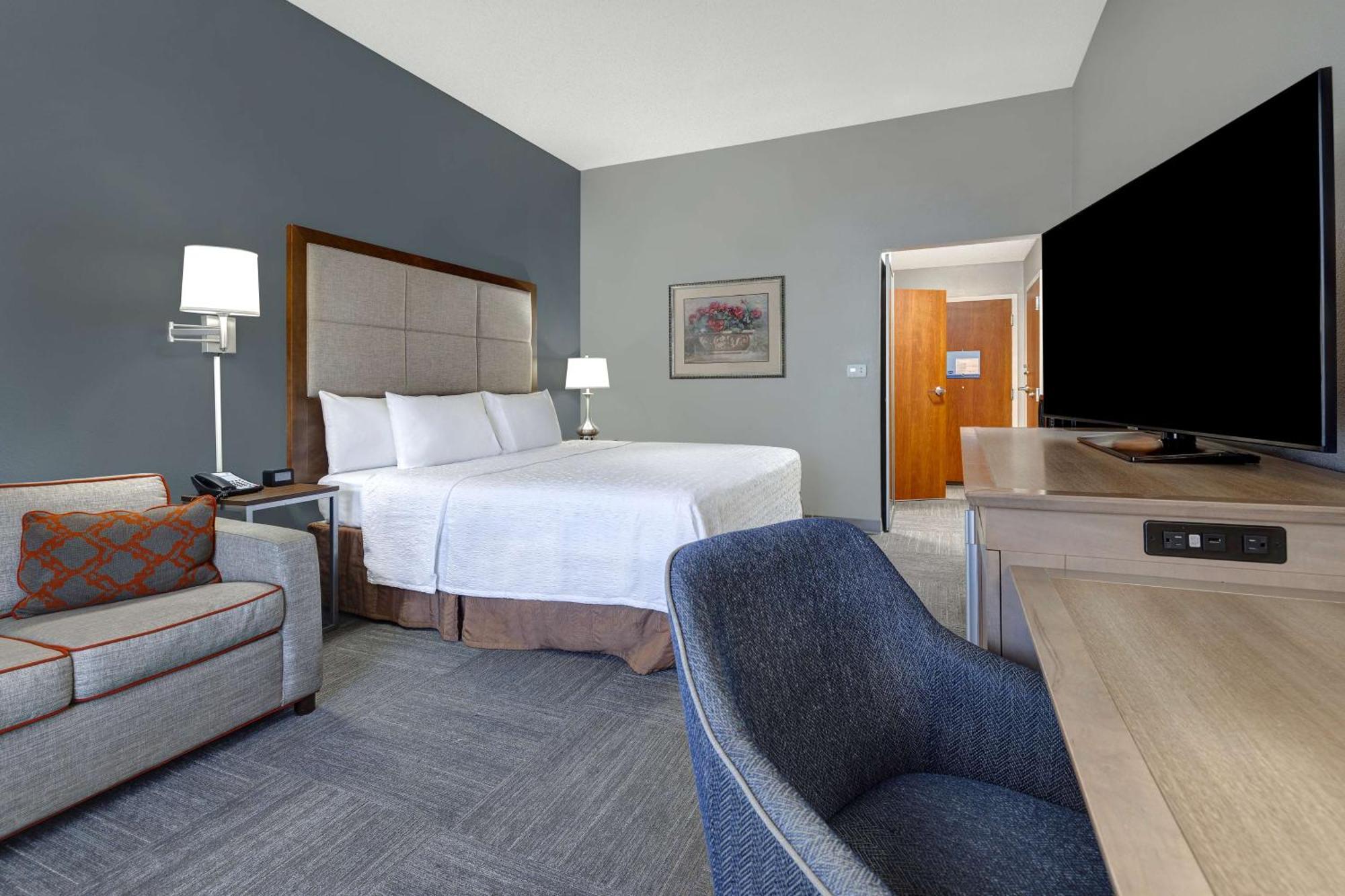 Hampton Inn Victoria Exterior photo